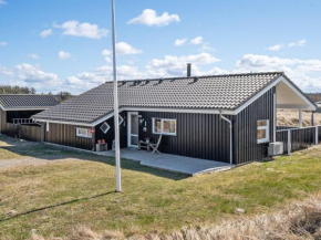 Holiday Home Caro - 650m from the sea by Interhome